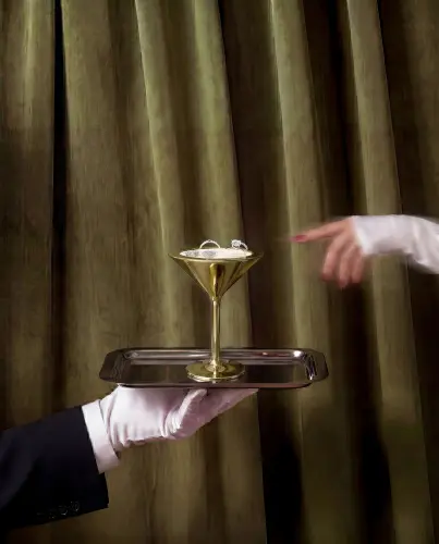 Подставка для колец Umbra Tini Martini, латунь