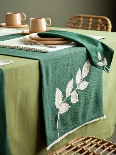 Дорожка на стол garden harmony из коллекции ethnic, 45х150 см