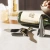 Открывалка для бутылок вращающаяся Umbra Tipsy